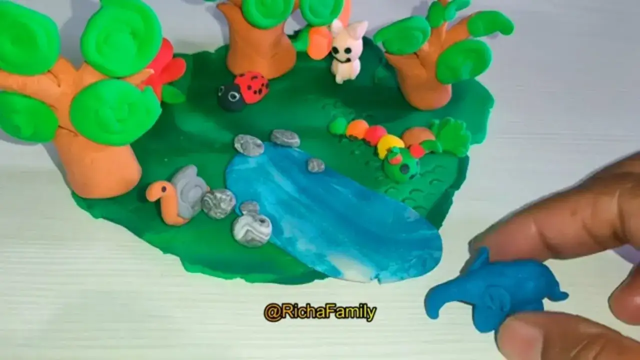 Crafting Clay Animals in the Forest | Fun with clay | मिट्टी के आइटम | @richafamily